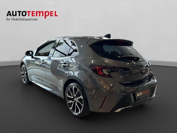 Vehicle image 2 Vehicle image 2