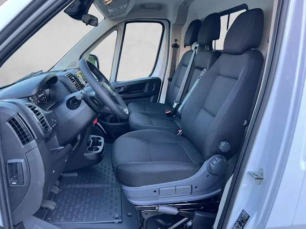 Citroën Jumper Kaw. 35 L2H2 2.2 BlueHDi 140 **Facelift** Anhängerkupplung 2500Kg Anhängelast