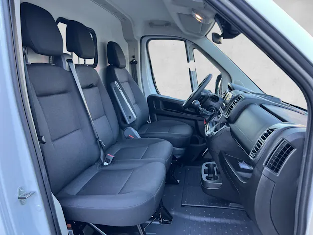 Citroën Jumper Kaw. 35 L2H2 2.2 BlueHDi 140 **Facelift** Anhängerkupplung 2500Kg Anhängelast