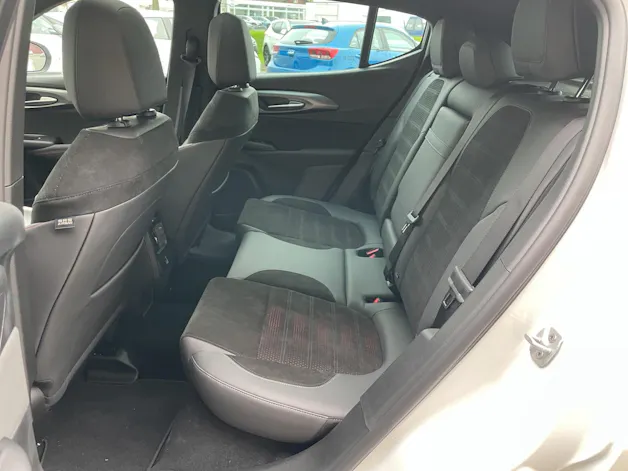 Alfa Romeo Tonale 1.5 Veloce Pack Sky