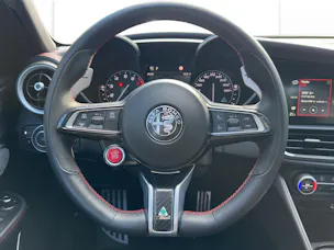 Alfa Romeo Giulia 2.9 V6 Biturbo Quadrifoglio Q Wheels