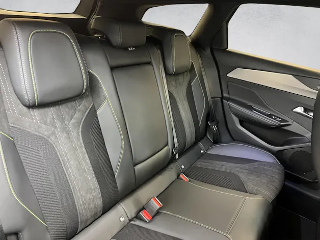 Peugeot 308 SW 1.6 PHEV 225 GT