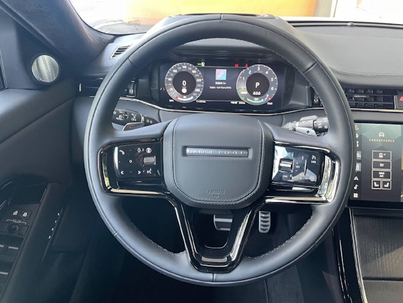 Vehicle image 6 Vehicle image 6