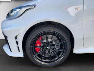 Toyota GR Yaris 1.6 Turbo Sport 4x4 inkl. Premium Pack & Winterräder