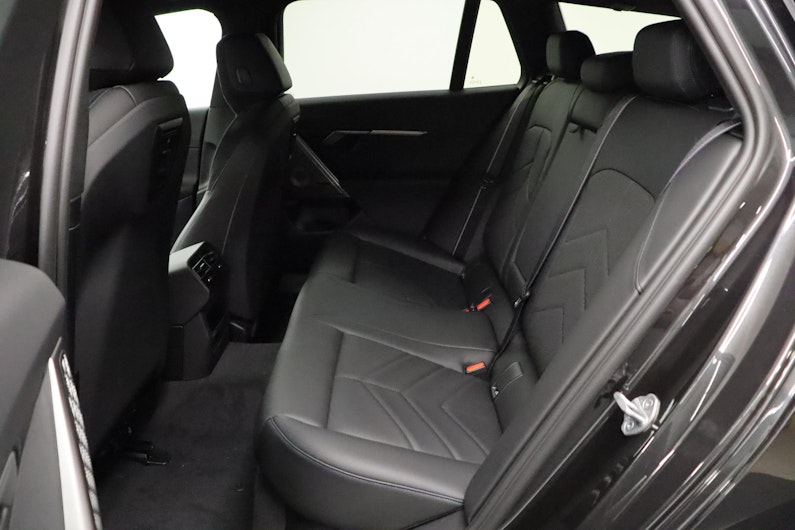 Vehicle image BMW 5 SERIES