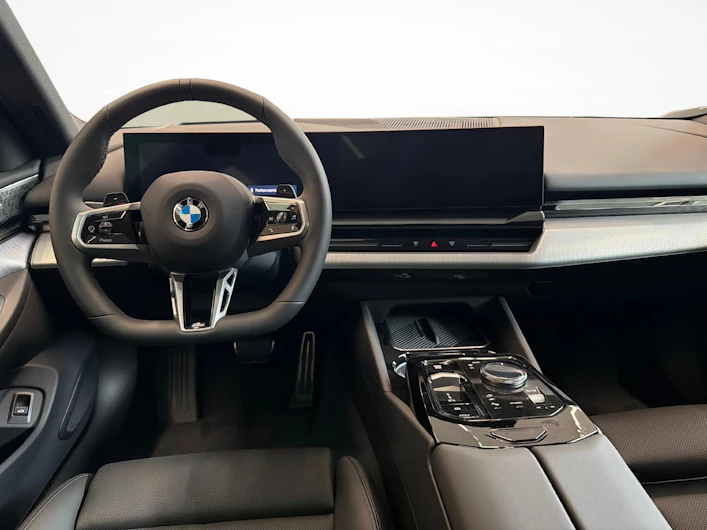 immagine del veicolo BMW 5 SERIES
