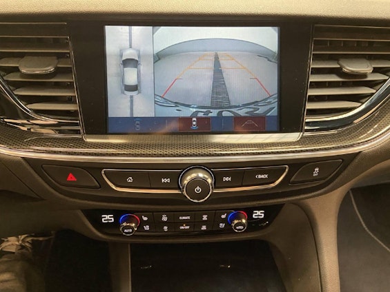 Vehicle image 7 Vehicle image 7