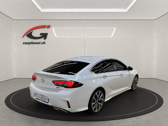 Vehicle image 3 Vehicle image 3