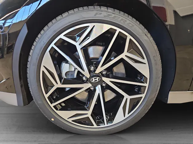 Hyundai Ioniq 6 Launch Edition 4WD