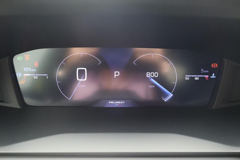 Vehicle image PEUGEOT 208