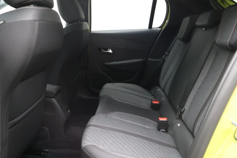 Vehicle image PEUGEOT 208