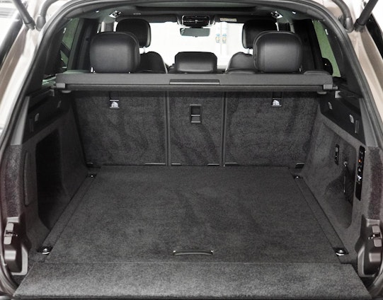 Vehicle image 14 Vehicle image 14