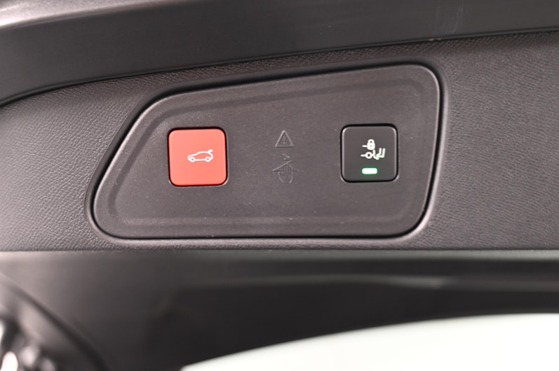 Vehicle image PEUGEOT 3008