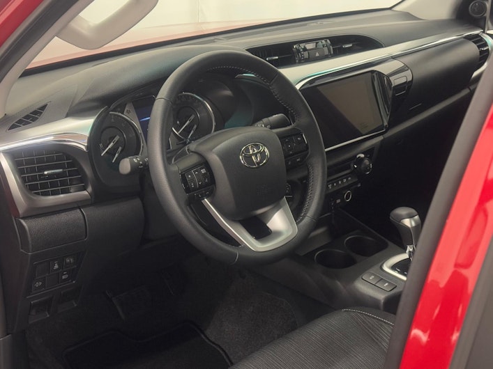 Vehicle image TOYOTA HI-LUX