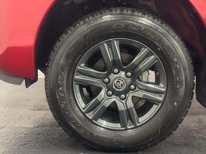 Vehicle image TOYOTA HI-LUX