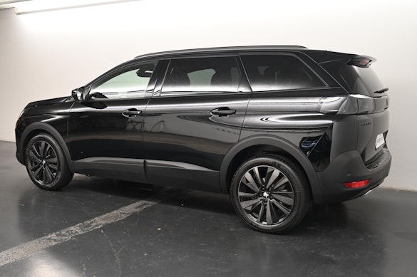 PEUGEOT 5008 1.5 BlueHDi GT 3
