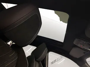 Peugeot 2008 1.2 Hybrid 136 GT