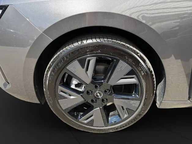 Opel Astra-e Swiss Plus