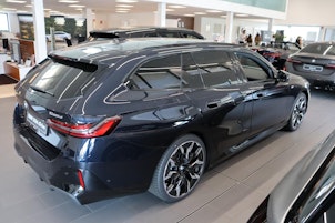 Vehicle image BMW 520d xDrive Touring