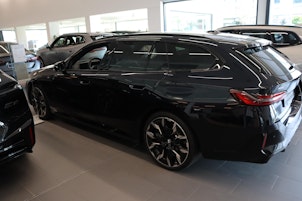 Vehicle image BMW 520d xDrive Touring