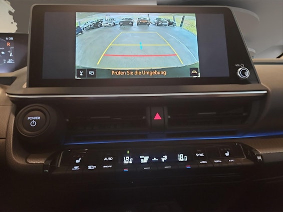 Vehicle image 14 Vehicle image 14