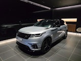 First vehicle image