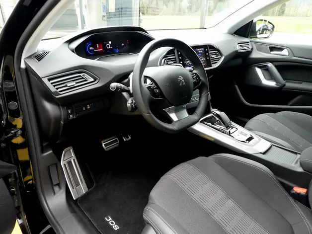 Peugeot 308 1.5 BlueHDi Allure Pack EAT8