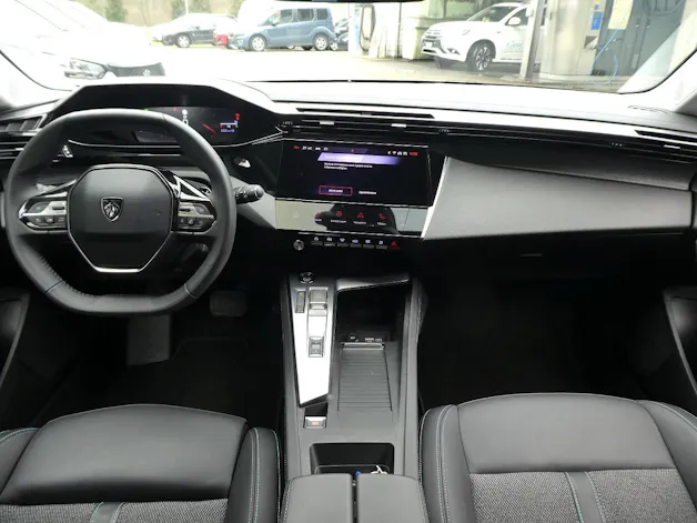 Peugeot 308 PureTech Allure Pack EAT8