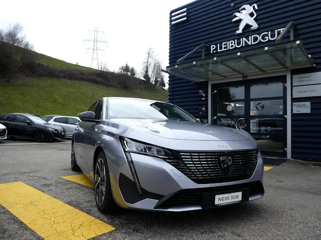 Peugeot 308 PureTech Allure Pack EAT8