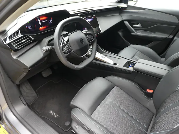 Peugeot 308 PureTech Allure Pack EAT8