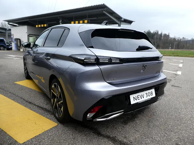 Peugeot 308 PureTech Allure Pack EAT8