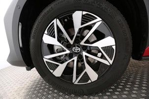 Vehicle image TOYOTA bZ4X Premium AWD