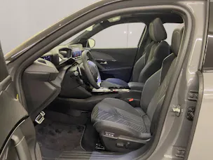 Peugeot 2008 1.2 Hybrid 136 GT