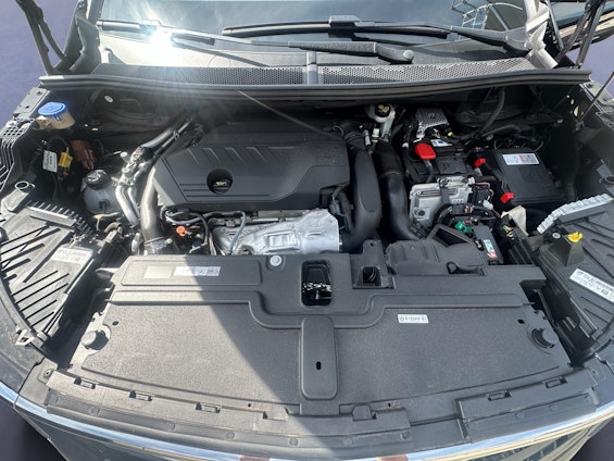 Vehicle image 12 Vehicle image 12