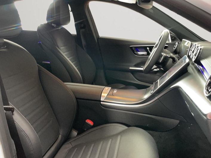 Vehicle image MERCEDES-BENZ C 300