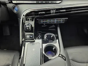 Toyota Mirai Fuel Cell Platinum/ Preis inkl. Cash-Prämie