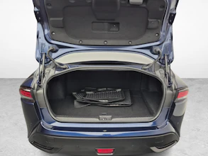 https://vehicle.imgix.net/3630792/a5e19f0c-ebdb-49c1-9e77-66a614e94e42.jpg