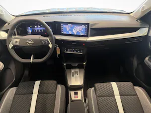 Opel Frontera 1.2 T 136 GS / 7 Plätzer