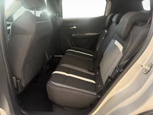 Opel Frontera 1.2 T 136 GS / 7 Plätzer