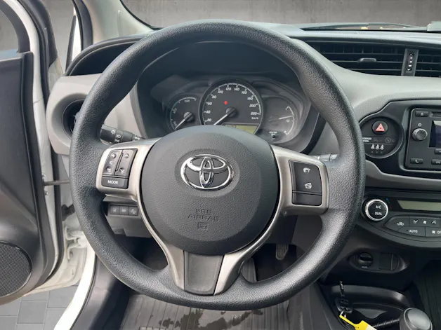 Toyota Yaris 1.5 VVT-i HSD Comfort