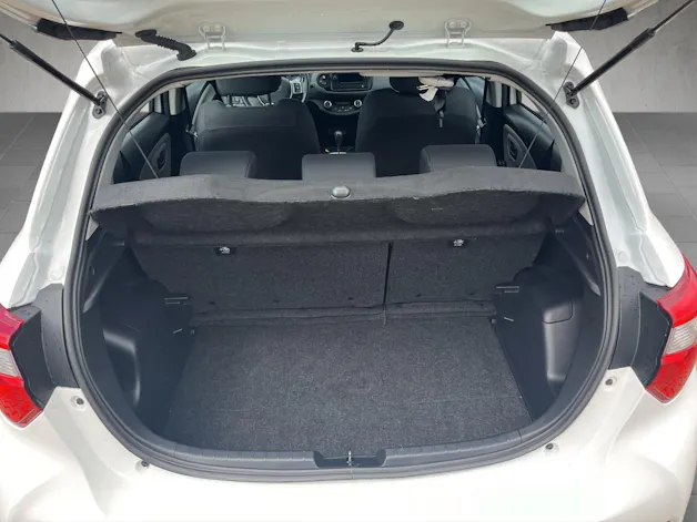 Toyota Yaris 1.5 VVT-i HSD Comfort