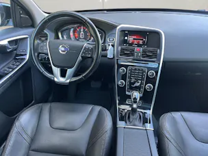 Volvo XC60 2.4 D5 Summum AWD S/S