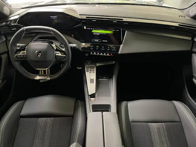Peugeot 308 SW 1.2 Hybrid GT