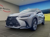 First vehicle image