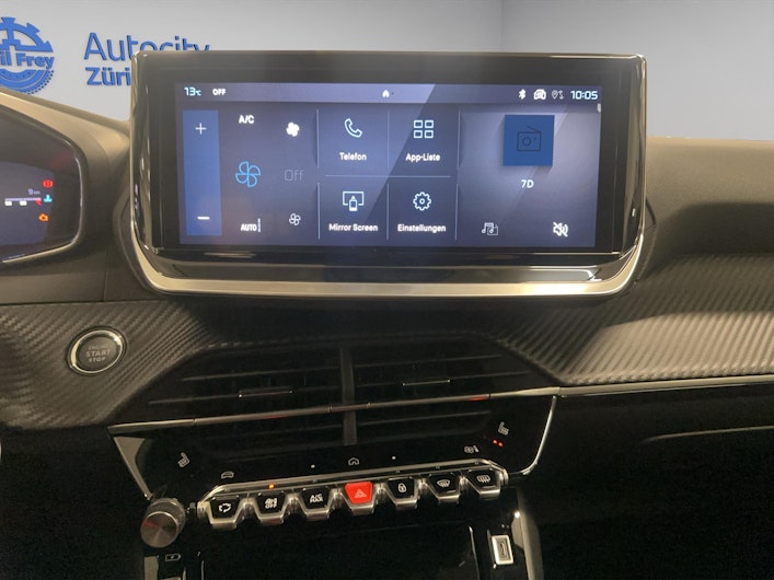 immagine del veicolo PEUGEOT 208