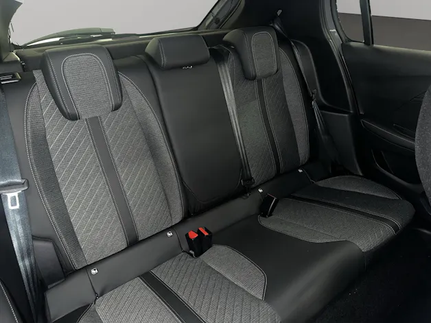 Peugeot 208 1.2 Hybrid Allure Premium
