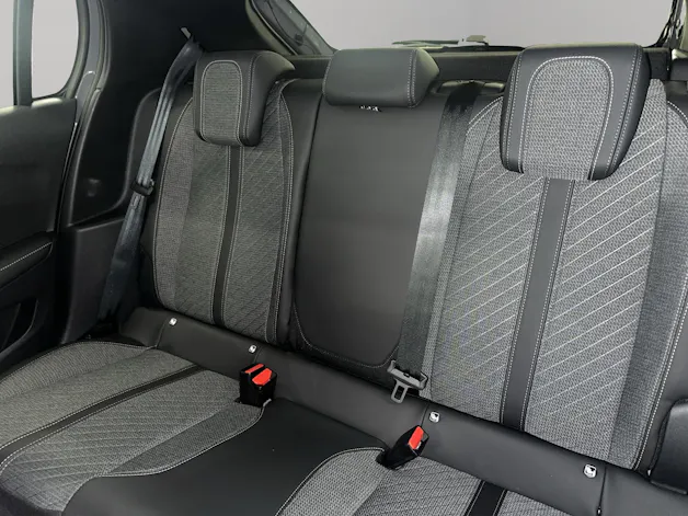 Peugeot 208 1.2 Hybrid Allure Premium