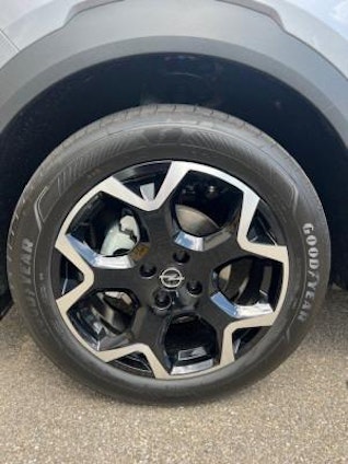 Vehicle image 6 Vehicle image 6