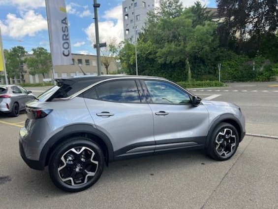 Vehicle image 3 Vehicle image 3