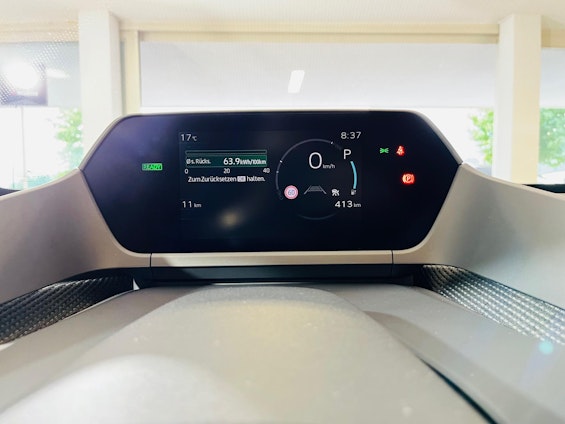 Vehicle image 10 Vehicle image 10